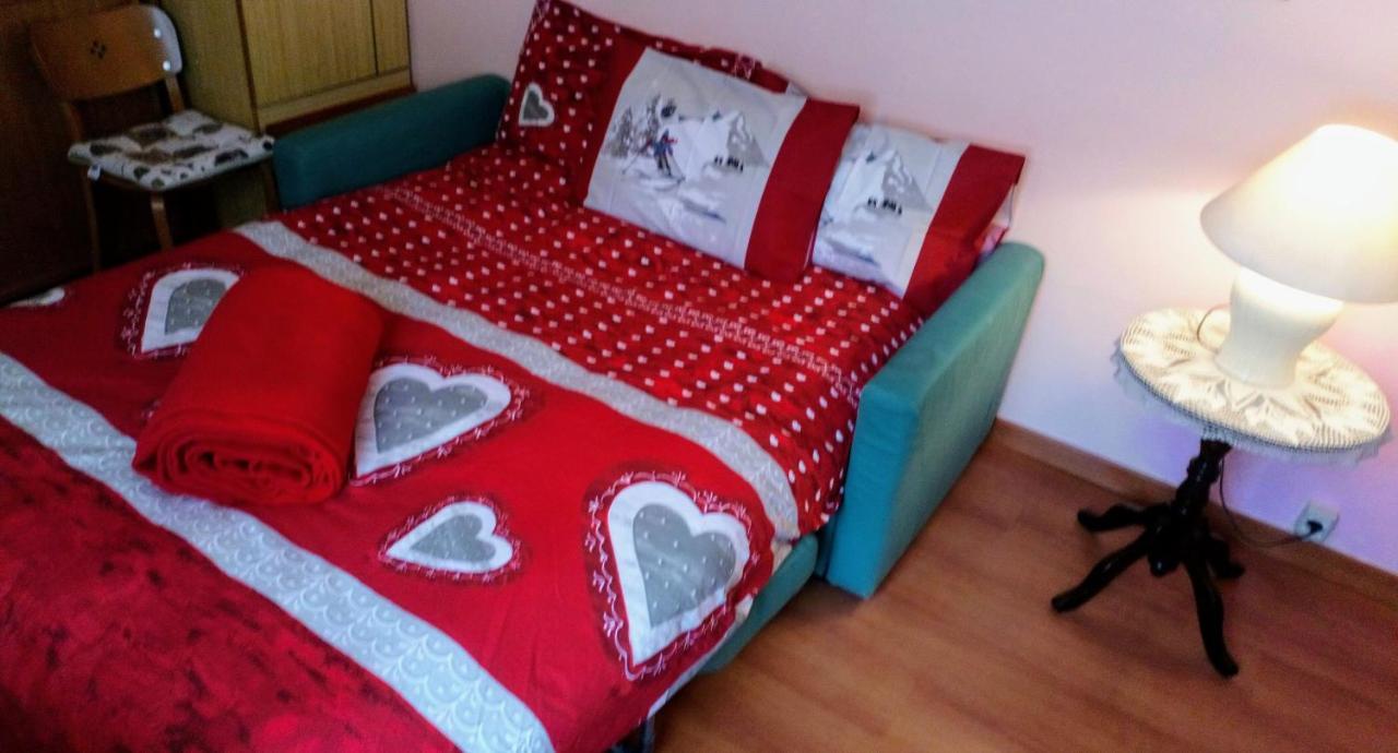 Giomein Sporting RED HOUSE Breuil-Cervinia Exterior foto